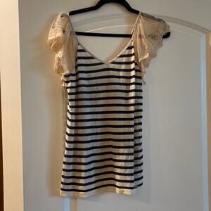 Guess top nautical stripe lace trim -v-neck front